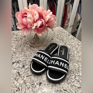 Chanel Black & White Leather Mules/Slides